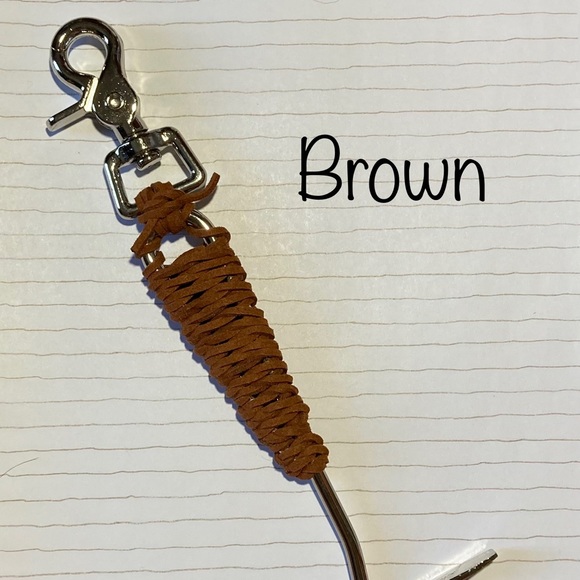 Horse Hoofpicks w/ Clip - Picture 12 of 15